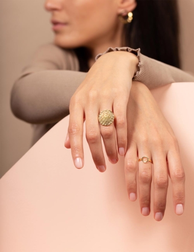 Bague ronde martelée